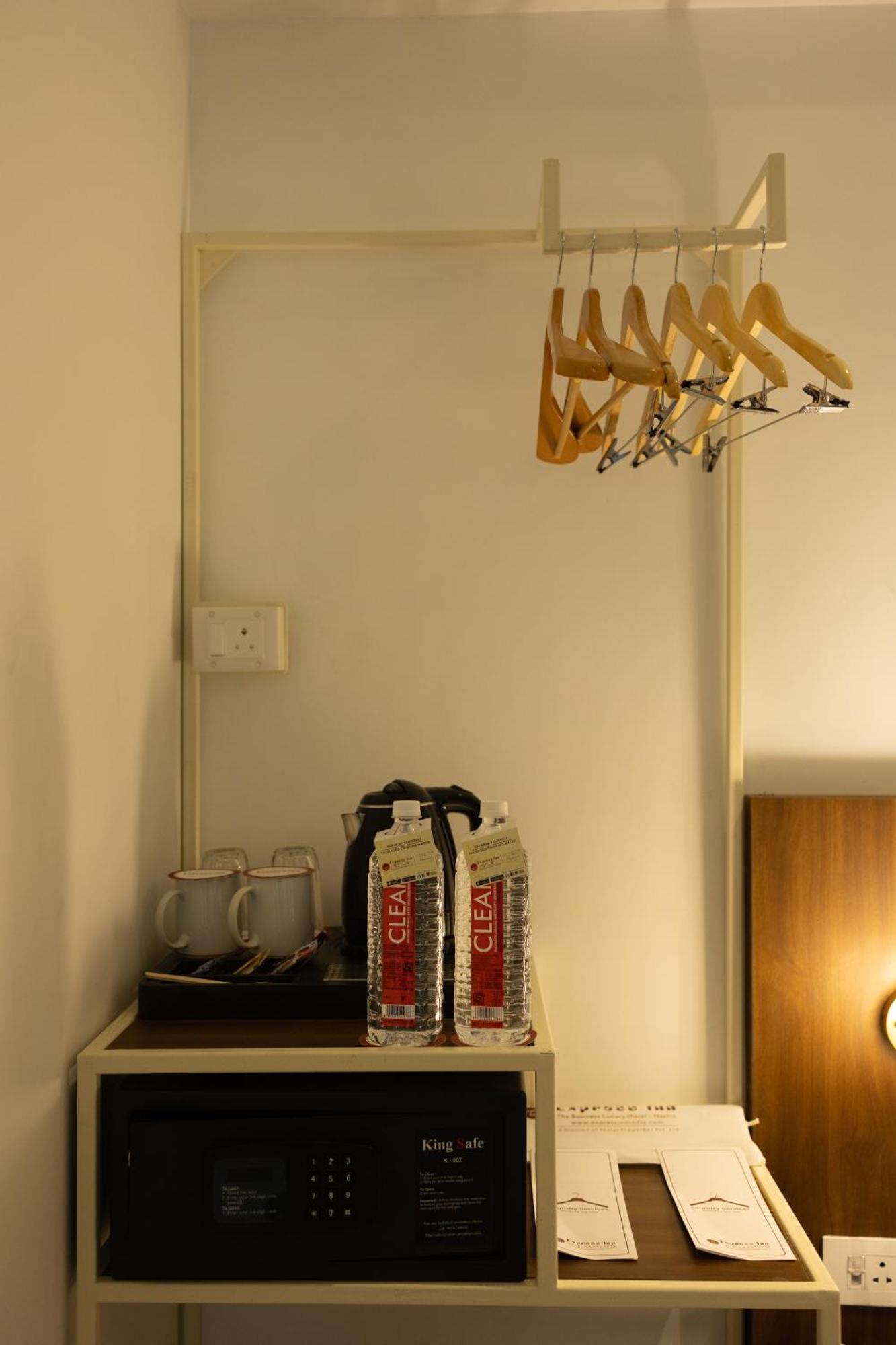 Freesia Residency By Express Inn - Navi Mumbai Eksteriør bilde