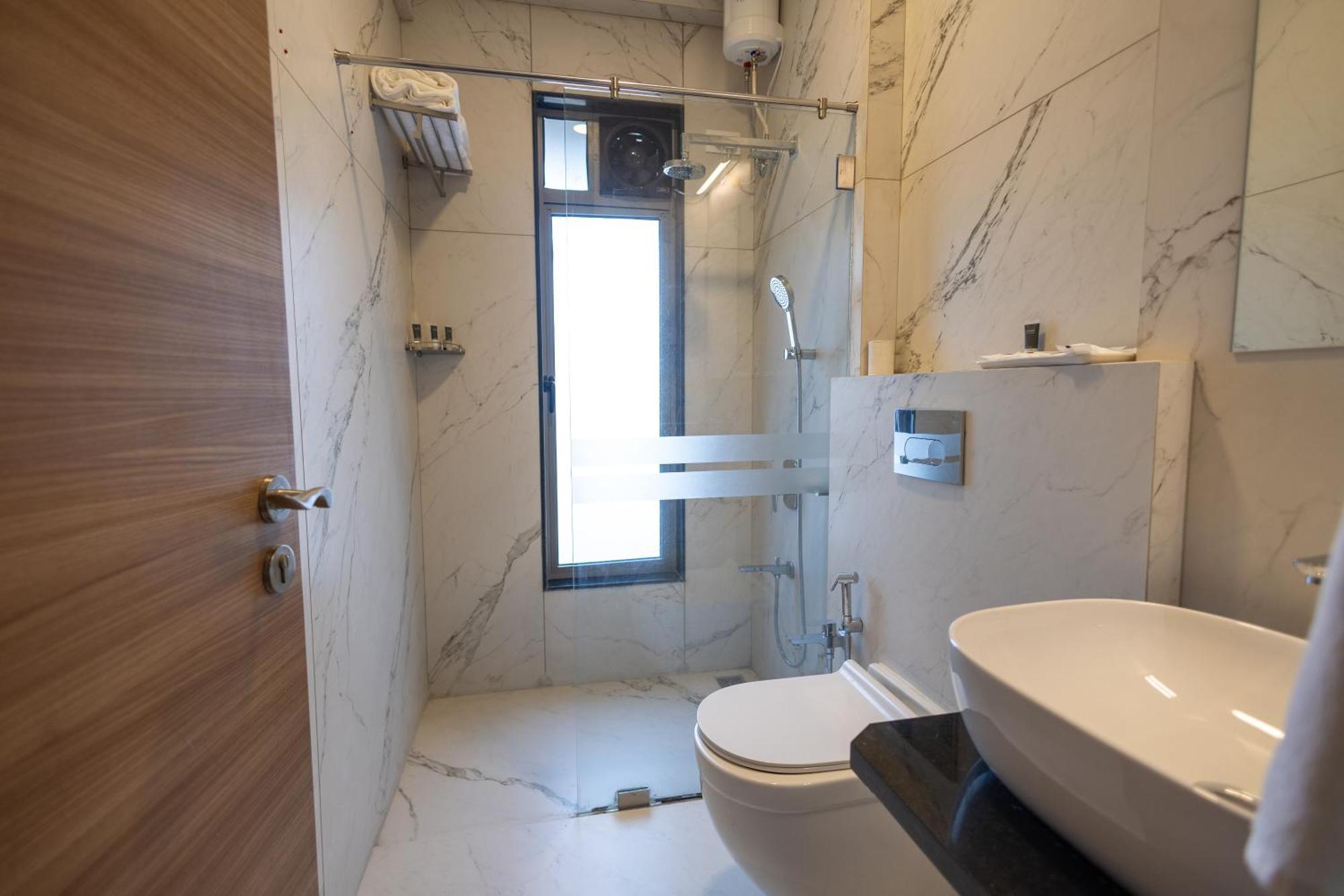 Freesia Residency By Express Inn - Navi Mumbai Eksteriør bilde