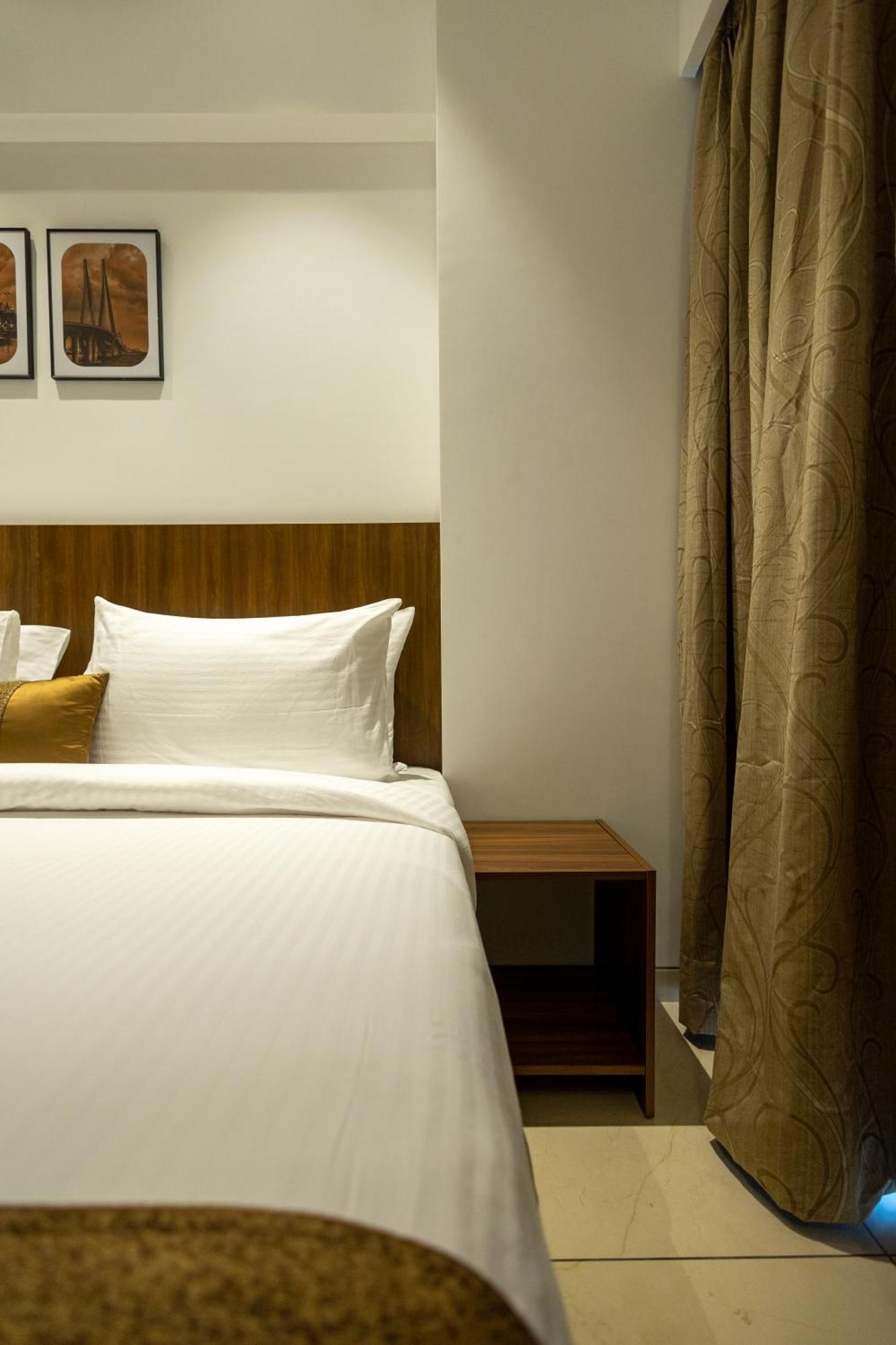 Freesia Residency By Express Inn - Navi Mumbai Eksteriør bilde
